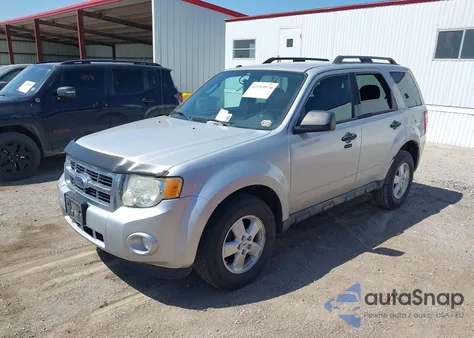 2009 Ford Escape Xlt from USA, damaged, VIN 1FMCU03729KC65946